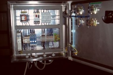 Quadro elettrico di metaldetector alimentare